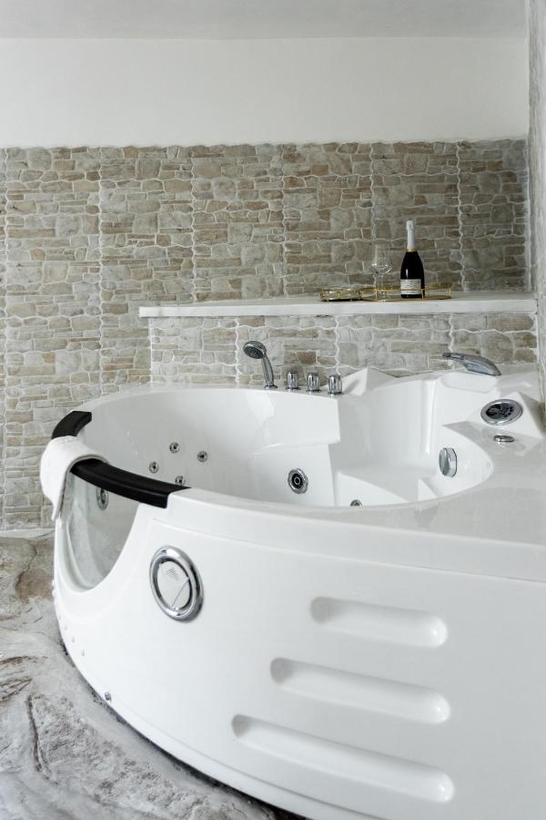 Lux Me - Jacuzzi & Suites Trastevere Casa de hóspedes